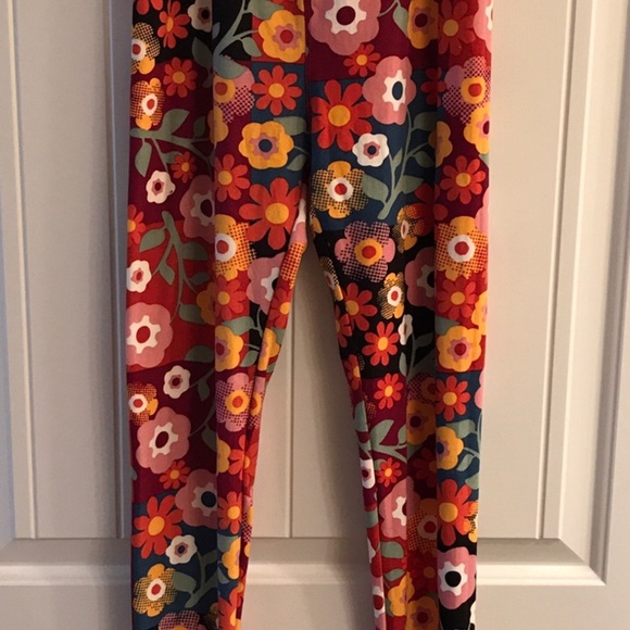 🟣🟣🌸LuLaRoe Leggings - Picture 2 of 3